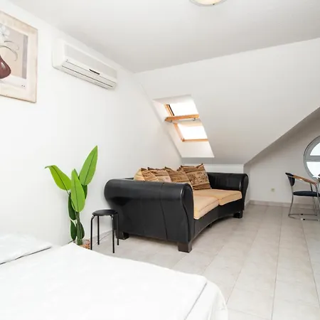 980 - Kozvetlen Vizparti Panoramas Egy Legteru, Tagas, Tetoteri Apartman Appartement *