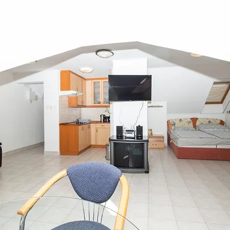 Appartement 980 - Kozvetlen Vizparti Panoramas Egy Legteru, Tagas, Tetoteri Apartman